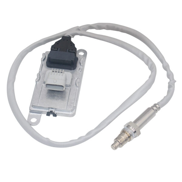 Car 24V Nitrogen Nox Oxygen Sensor 5WK97373 For Volvo Truck 22827992 A2C93783000-02