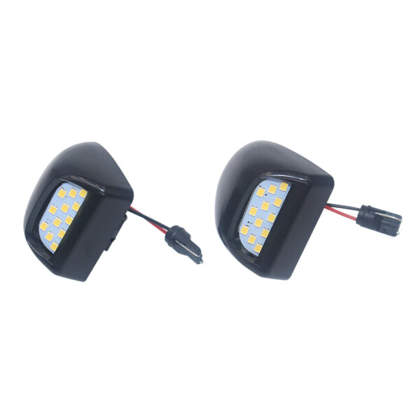 Rear LED Light 22794700 for Chevrolet Silverado GMC Sierra 22788117 15805196M 68168