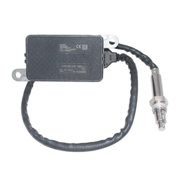 Car 24V Nitrogen Nox Oxygen Sensor 5WK97329A Suitable For Benz Trcuk A0101531428 0101531428