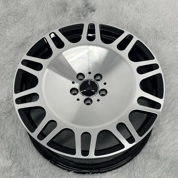20x8.5 & 20x9.5 Custom Forged Aluminum Alloy Wheels